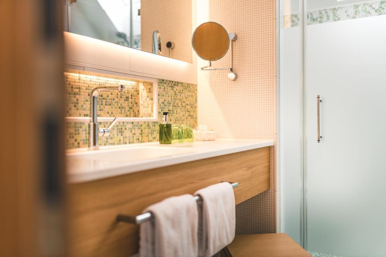 Das Salvator Iris Porsche Landhotel Фризах Экстерьер фото